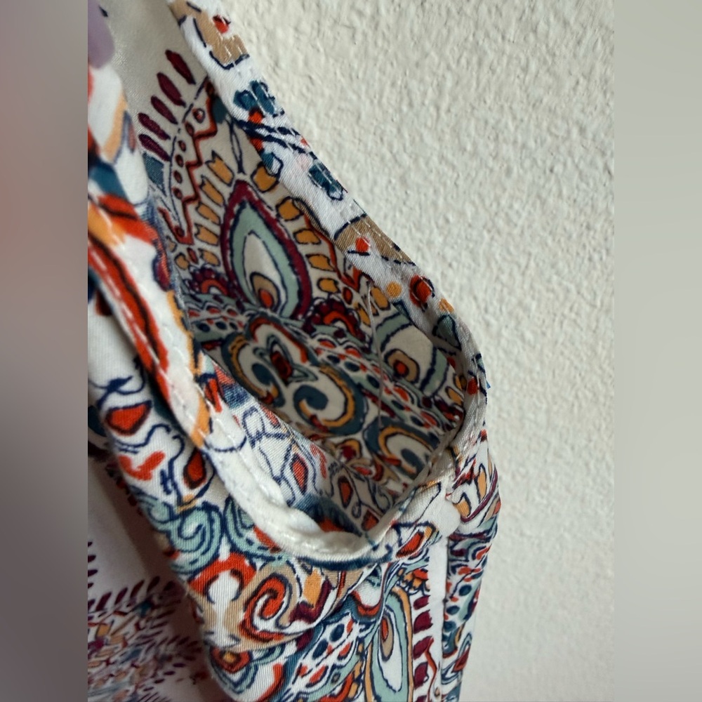 Verse Multicolor Mandala Print Sleeveless Boho Blouse - Picture 6 of 7